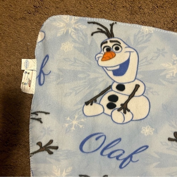 Disney Frozen Olaf Blanket Blue Kids Fleece Throw Snowman Blue - Picture 5 of 6